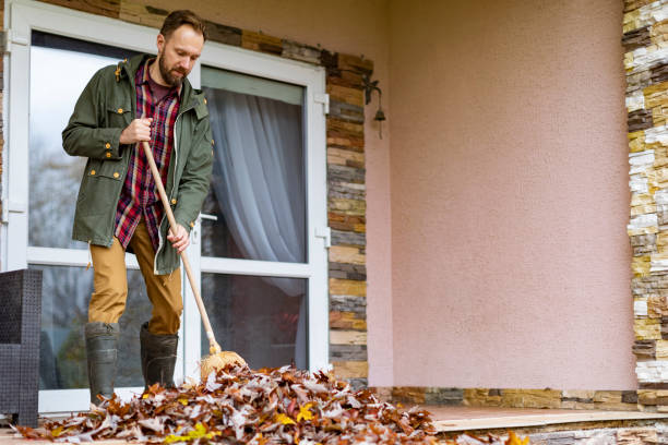 Best Yard Cleanup Services  in Jnstown, OH